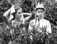 Shirley Jones and Gloria Grahame